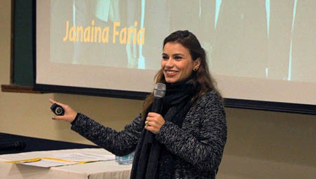 Conheça um pouco da história da Janaina Faria, ex-aluna do curso de Administração