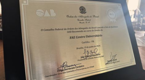 O  curso de Direito da FAE recebeu novamente o selo de qualidade da OAB. Saiba mais sobre nosso reconhecimento nesta matéria.