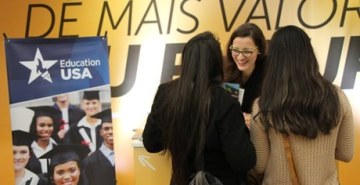 Ações do Salão do Estudante e palestra do consulado norte-americano podem auxiliar na escolha da melhor experiência educacional fora do Brasil