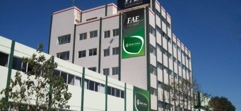 corte de cabelo infantil são josé dos pinhais